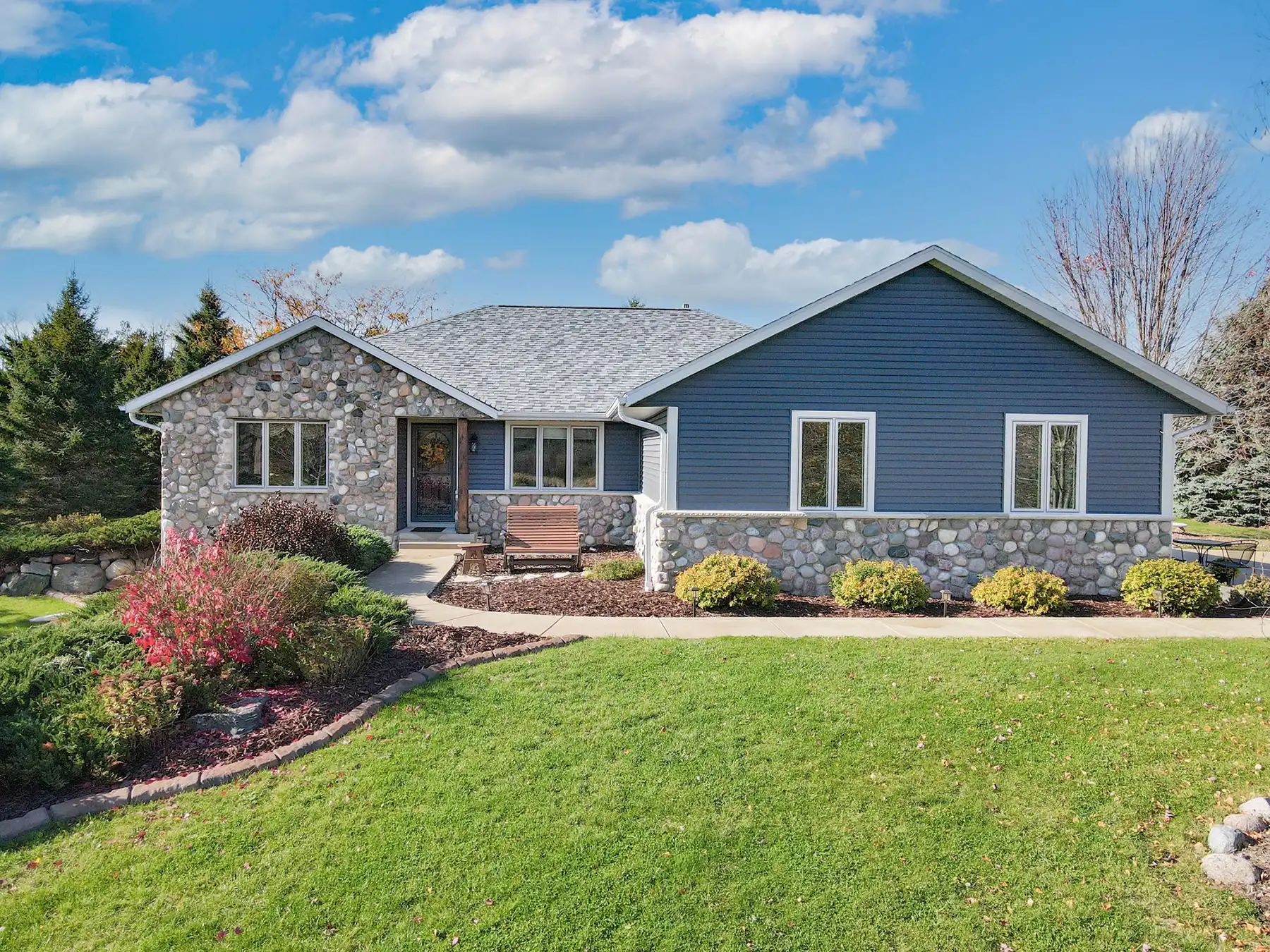 best-roofer-in-wisconsin best-roofer-in-wisconsin